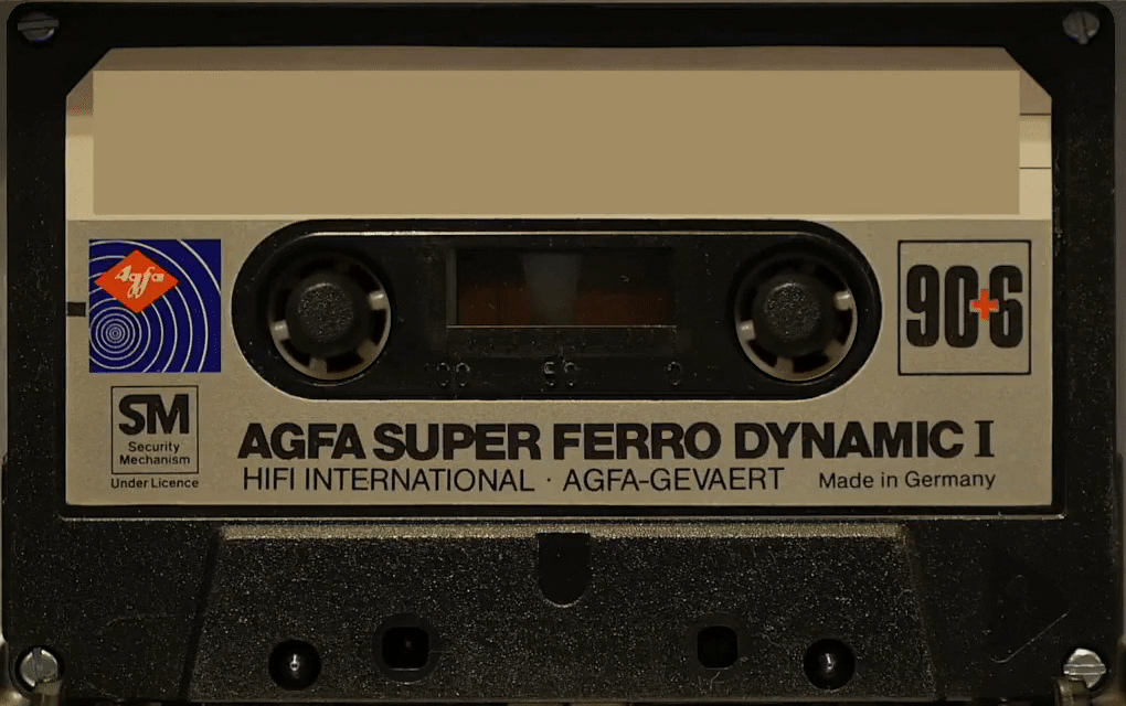 AGFA Compact-Cassette in einem ReVox Tape-Deck (Animation: Matthias Wunderlich / Wikipedia.de / CC BY 3.0)