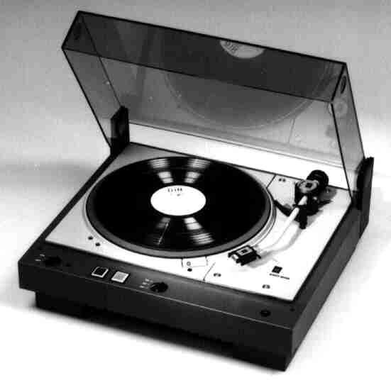 EMT 938 – Rundfunk-Plattenspieler (Prospekt / DE)