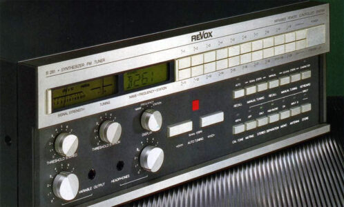 ReVox B261 - FM-Synthesizer-Tuner