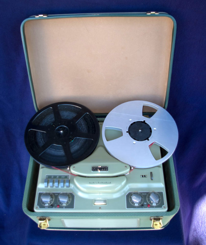 ReVox F36 - eingebaut im Koffer