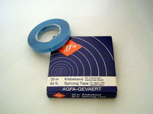 AGFA Tonbandkleber auf Rolle.