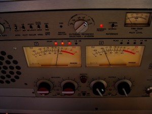 931104_5