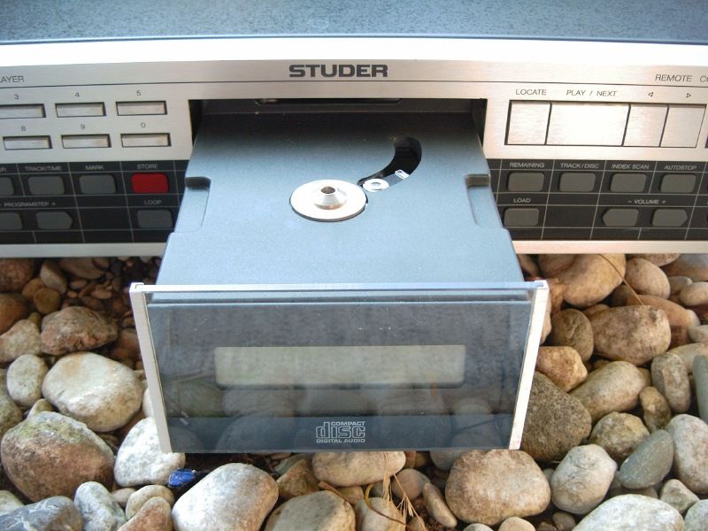 STUDER A725
